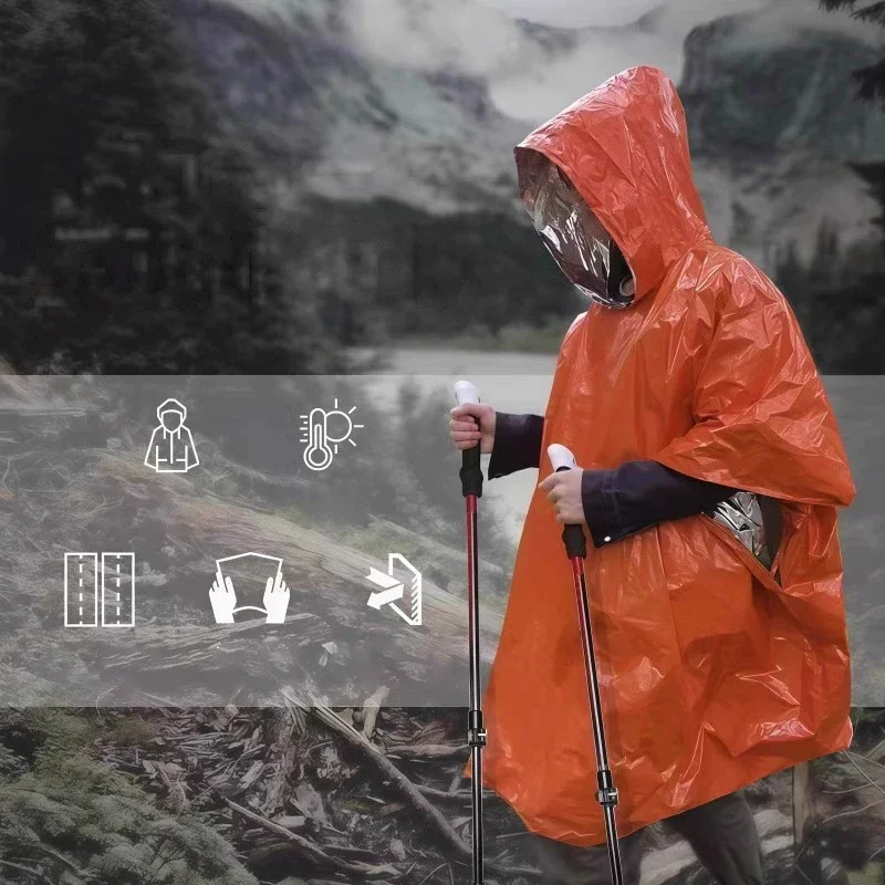 Poncho impermeabile e termico  - Emergency Poncho Rain recensione e prezzo